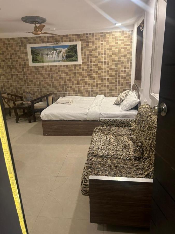 The Peach Tree Rooms Mount Abu Eksteriør bilde