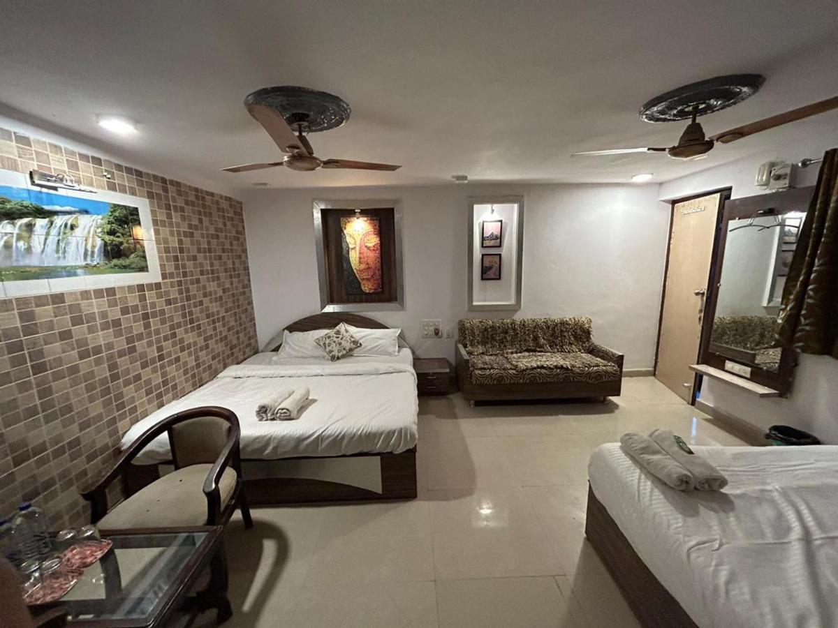 The Peach Tree Rooms Mount Abu Eksteriør bilde